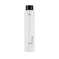 Weiße NIKA Hair Silk Enhancer Flasche mit schwarzem Deckel auf weißem Hintergrund