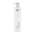 NIKA Fairy Silk Enhancer Conditioner Flasche, weiß, 500 ml, auf weißem Hintergrund